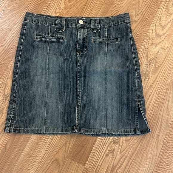 Vintage Z. Cavaricci Y2K Denim  Skirt Ribbed High Power Sportswear Size 5 EUC - Picture 2 of 10